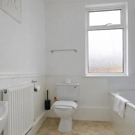 By Gr Estates بيت للعطل ريدكار